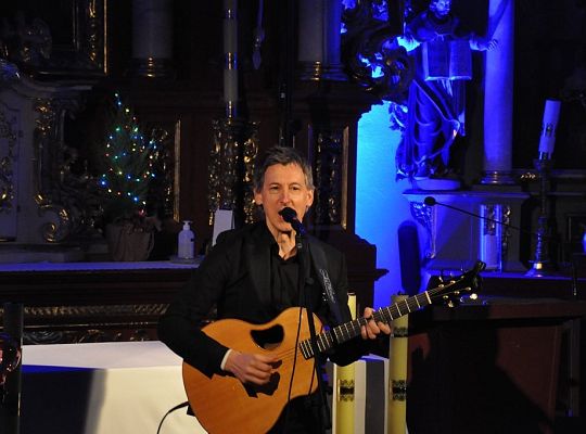 Koncert świąteczny z panem Maciejem Miecznikowskim