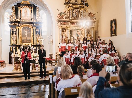 Chór Dziecięcy Biedronki z Niewieścina