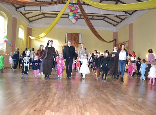 II Bal Przebierańców