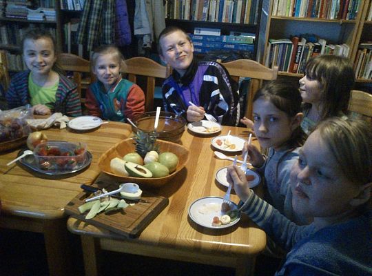 Sałatka wieloowocowa