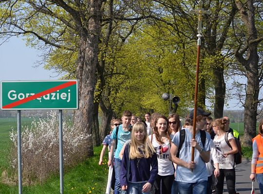 Młody Kolping na pielgrzymim szlaku do Gorzędzieja