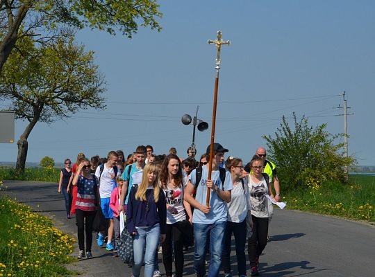 Młody Kolping na pielgrzymim szlaku do Gorzędzieja