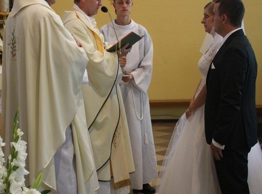 Szczęść Boże Młodej Parze!