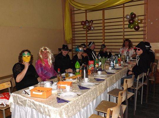 Bal Przebierańców dla dorosłych