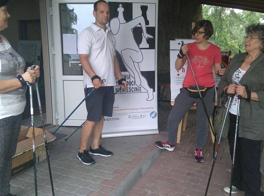 Fizjoterapia w praktyce dla dorosłych  oraz zajęcia artystyczne dla dzieci w Niewieścinie