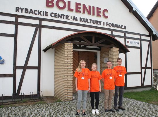 Młodzież Młodego Kolpinga w podążaniu za ideą swojego założyciela nad morzem