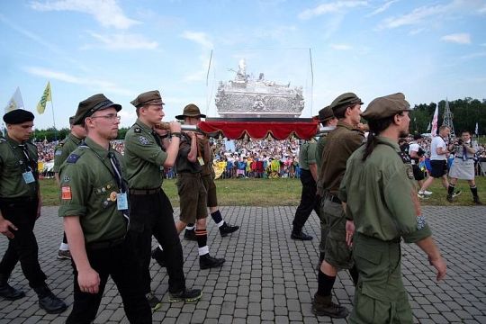 Młody Kolping z Zespołu Szkół Katolickich w Tczewie w Lednicy