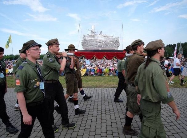 Młody Kolping z Zespołu Szkół Katolickich w Tczewie w Lednicy